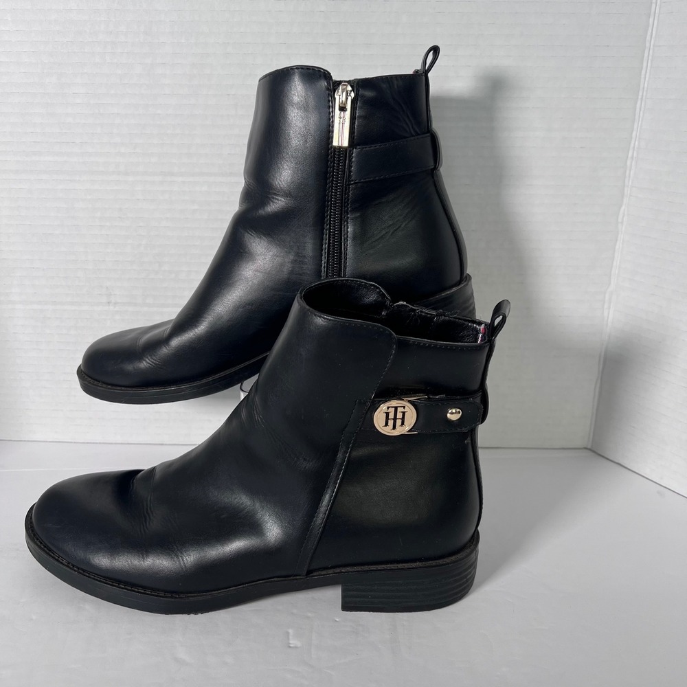 Tommy Hilfiger Black Leather Buckle Zip Ankle Boots‎ Women's Size 9M
